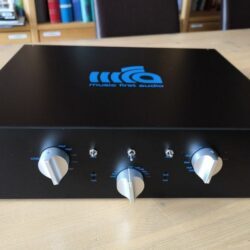 01-Music-First-Audio-LP-103-LCR-Phono-Verstärker_6 01-Music-First-Audio-LP-103-LCR-Phono-Verstärker_6